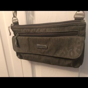 Baggallini Cross body
